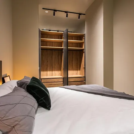 Reina Flats Playa * Валенсия