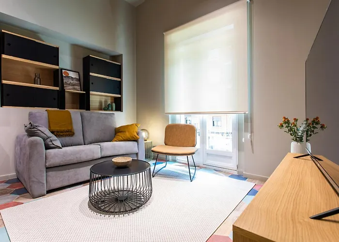 Reina Flats Playa Valencia